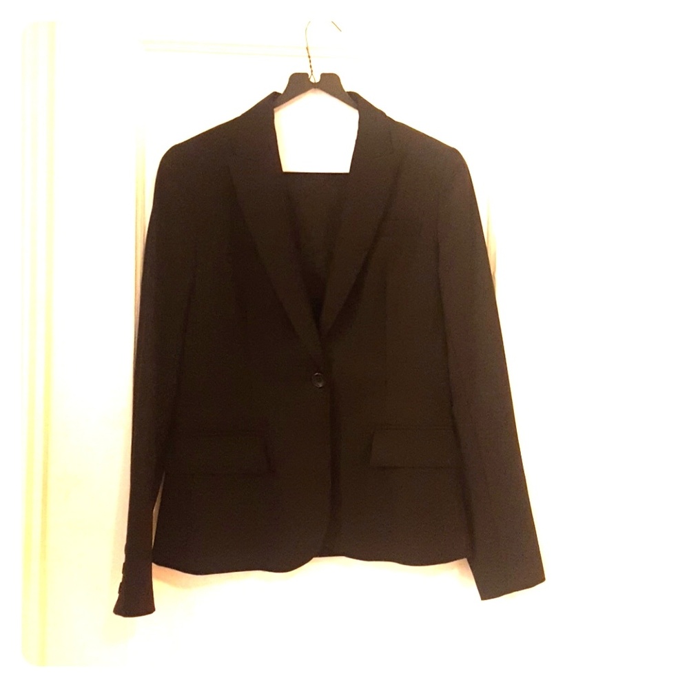 Theory black blazer size 4